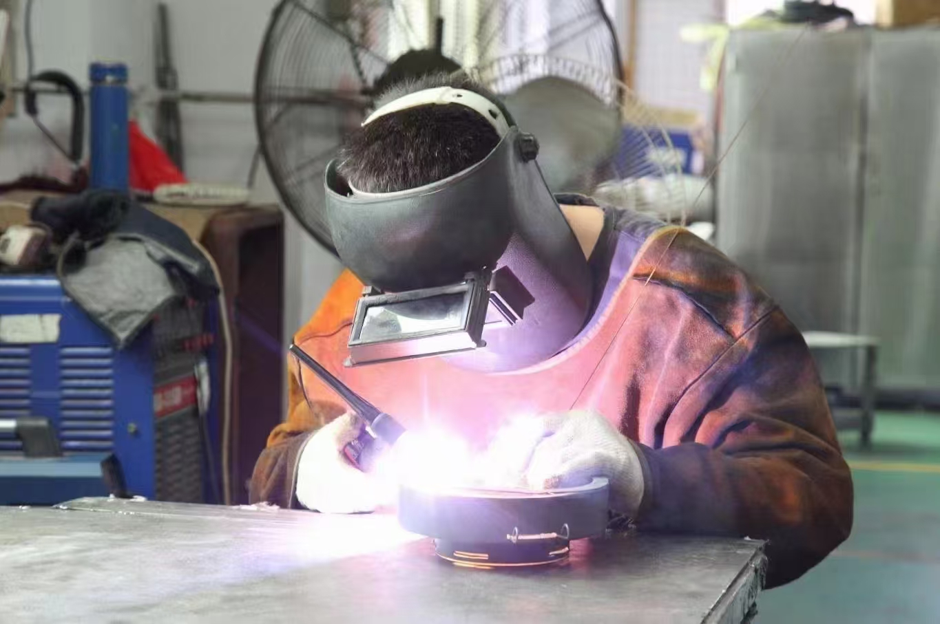 1757059652819303.jpg 641075765c7f2f69eef2f2cbf06b876.jpg